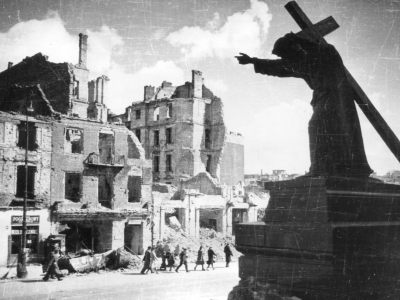 Krakowskie Przedmieście, 1945