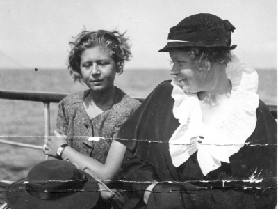 Elżbieta Jankowska z córką Marią, lata 1930-te