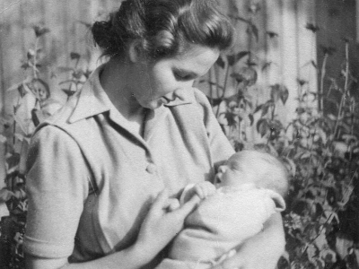 Hanna Jankowska z synem Michałem, 1947
